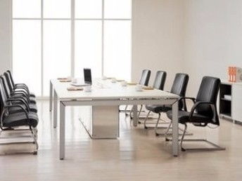 北京办公家具定制指南 从会议桌椅到文件柜，满足您的办公需求